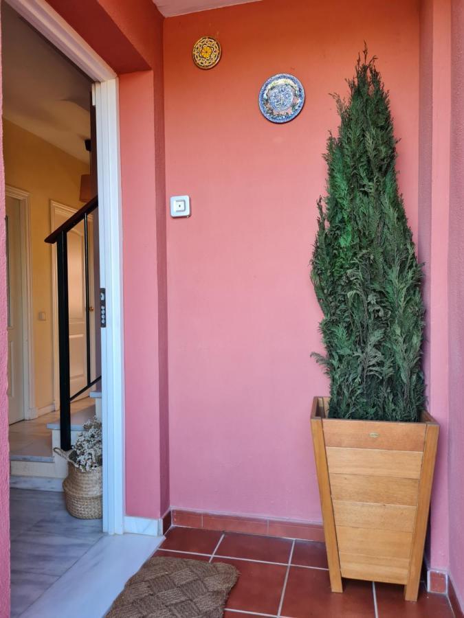 Casa Camino Del Agua Villa Castilleja de la Cuesta Bagian luar foto